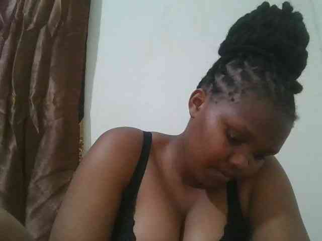 Shepretty webcam