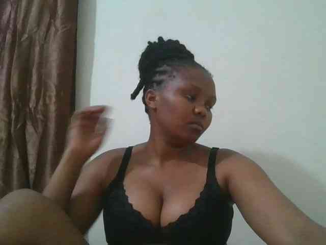 Shepretty webcam