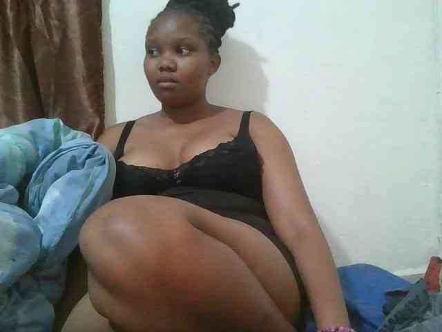 Shepretty webcam