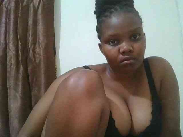 Shepretty webcam
