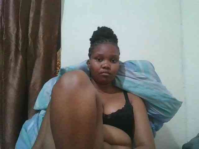 Shepretty webcam