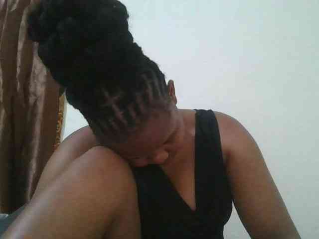 Shepretty webcam