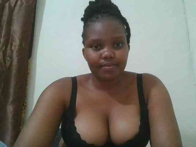 Shepretty webcam