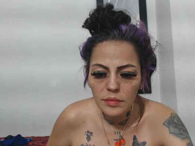 monicaloveet webcam