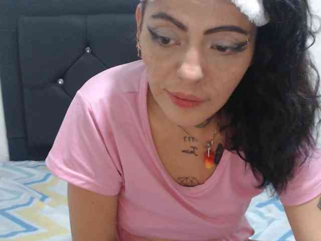 monicaloveet webcam
