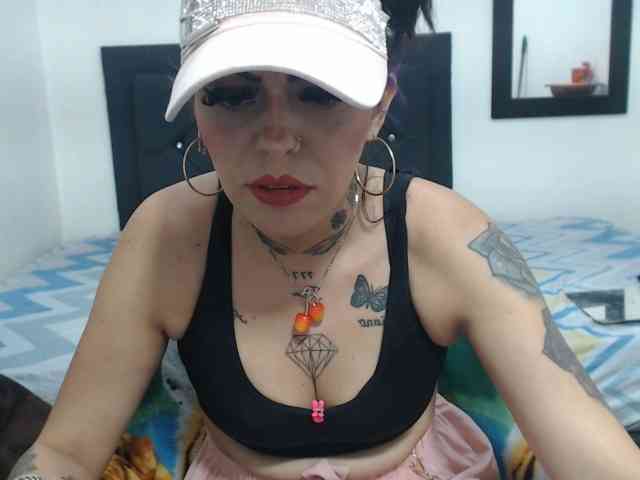 monicaloveet webcam
