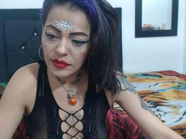 monicaloveet webcam