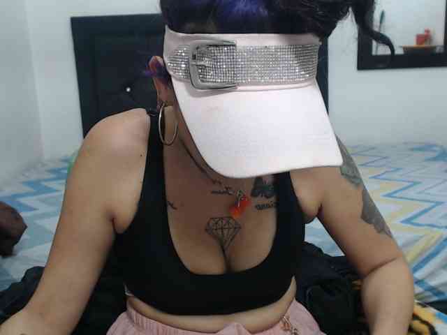 monicaloveet webcam