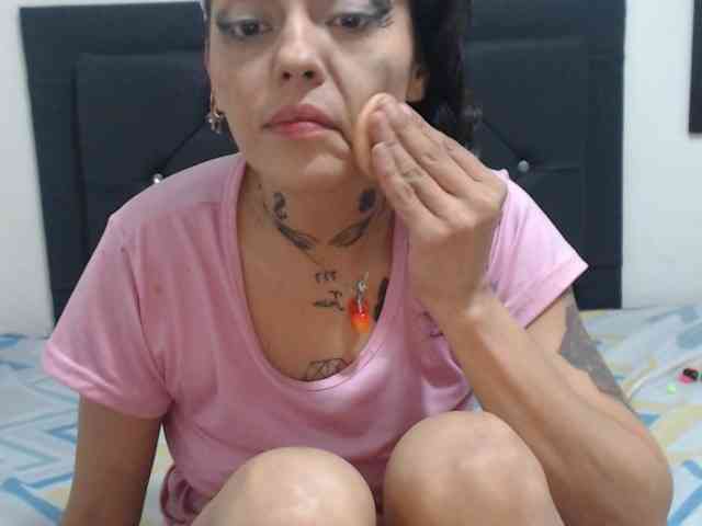 monicaloveet webcam