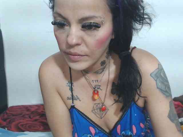 monicaloveet webcam