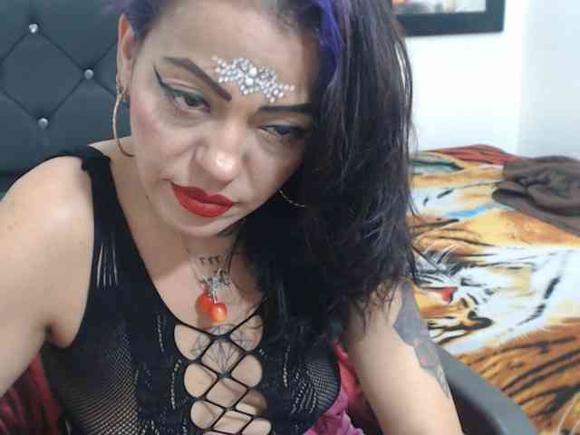 monicaloveet webcam