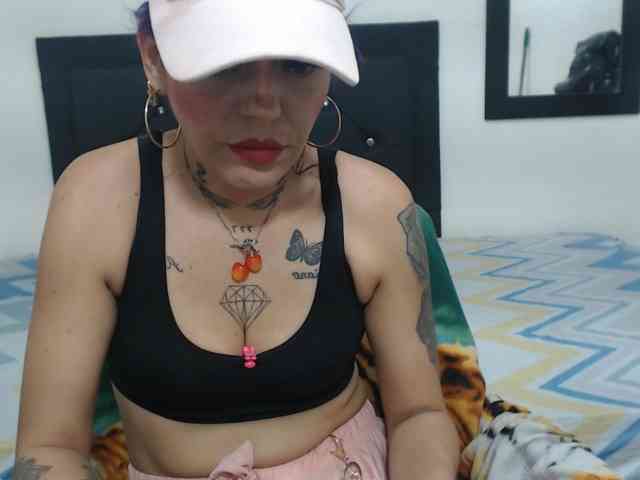 monicaloveet webcam