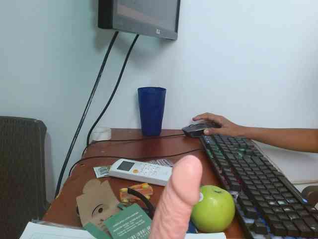 Aura-teen-hot webcam