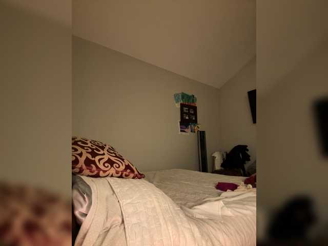 Peachyz's BongaCams show and profile