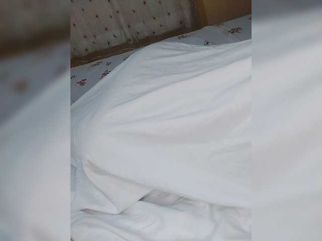 ShallyVee's BongaCams show and profile