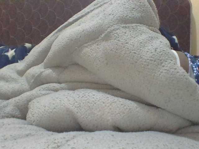 ShallyVee's BongaCams show and profile