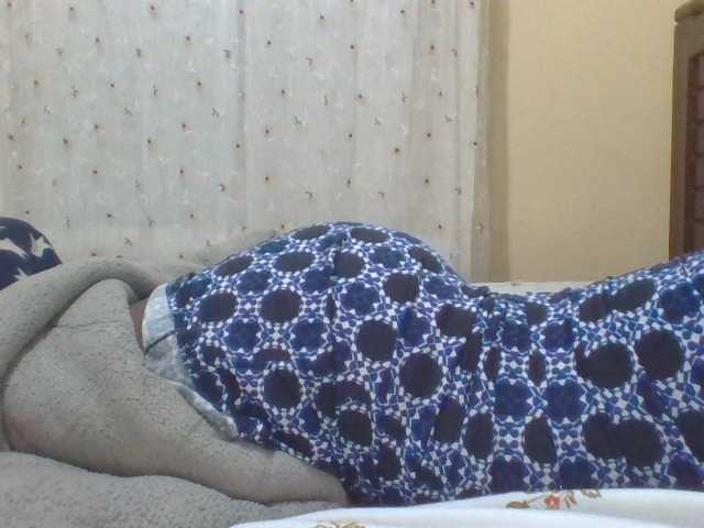 ShallyVee's BongaCams show and profile