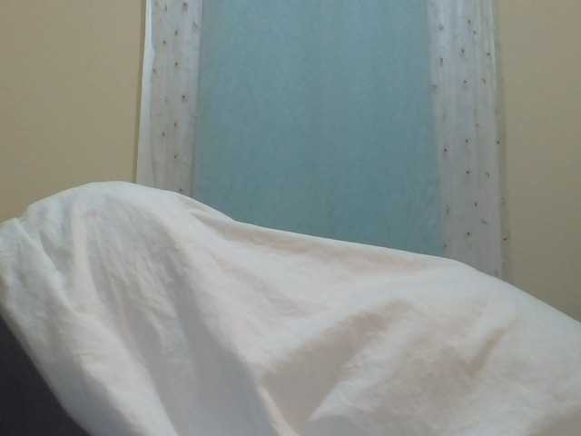 ShallyVee's BongaCams show and profile