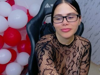 lararoberts1 Porn Show