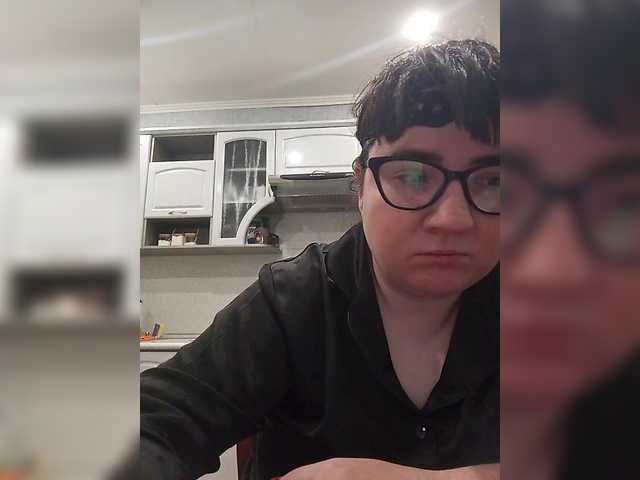 Offline Malvina994 on BongaCams