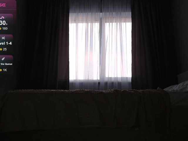 ChloeSummers's BongaCams show and profile