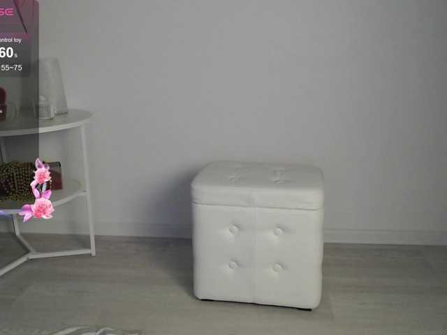 ChloeSummers's BongaCams show and profile