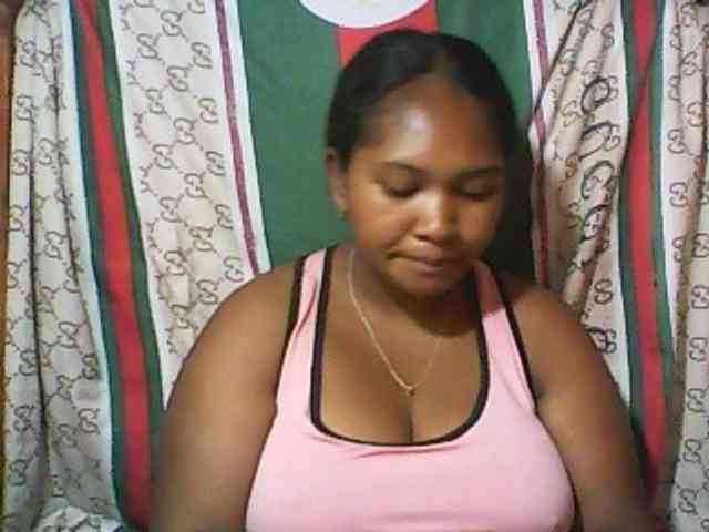 Leticiah webcam