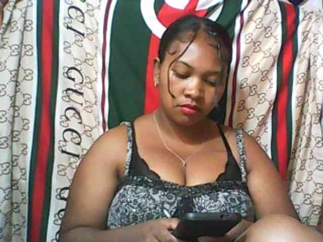 Leticiah webcam