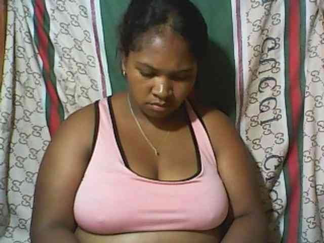 Leticiah webcam