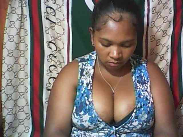 Leticiah webcam