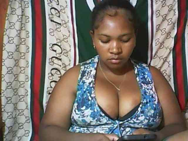 Leticiah webcam