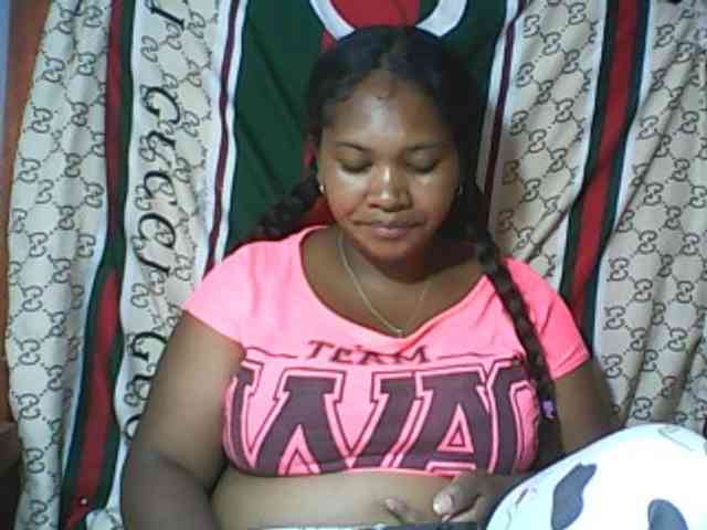 Leticiah webcam