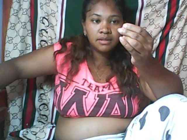 Leticiah webcam