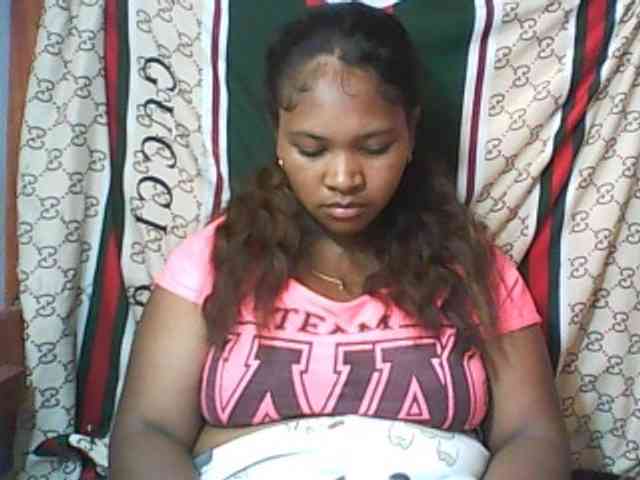 Leticiah webcam