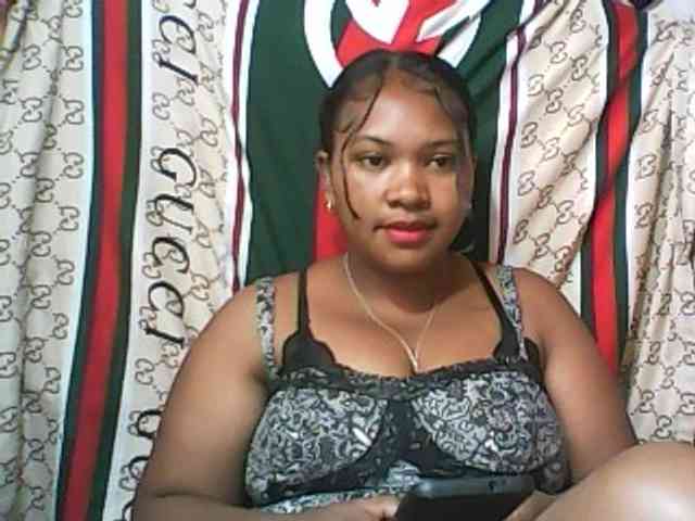 Leticiah webcam