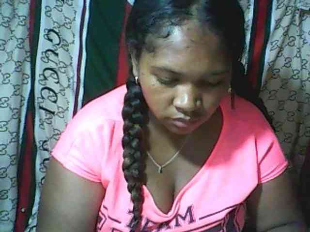 Leticiah webcam