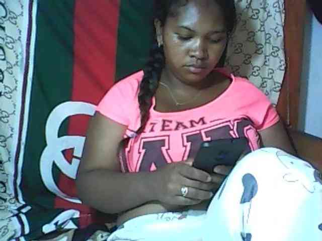 Leticiah webcam