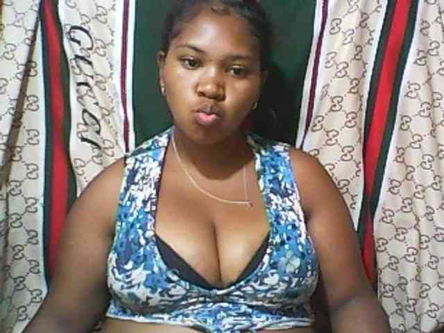 Leticiah webcam