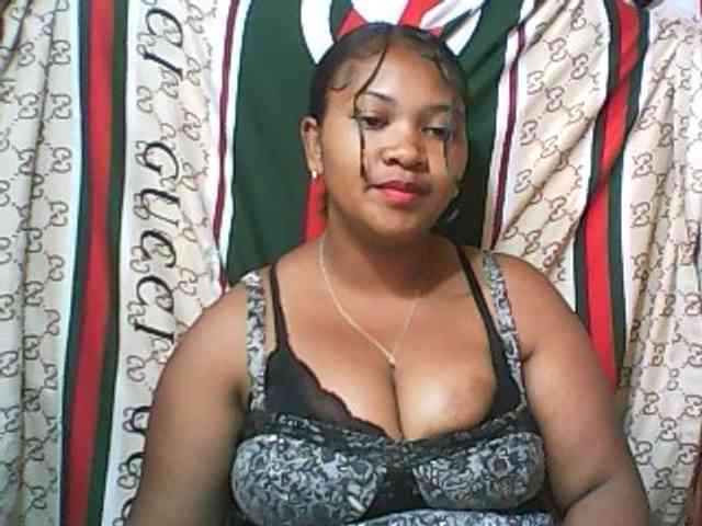Leticiah webcam
