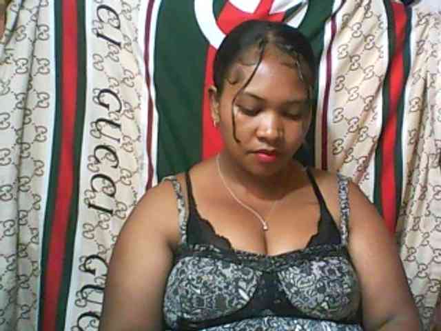 Leticiah webcam