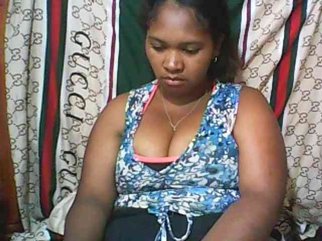 Leticiah webcam