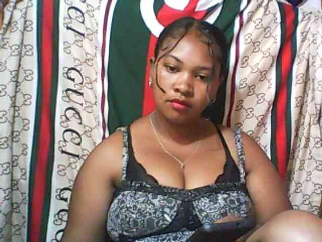 Leticiah webcam
