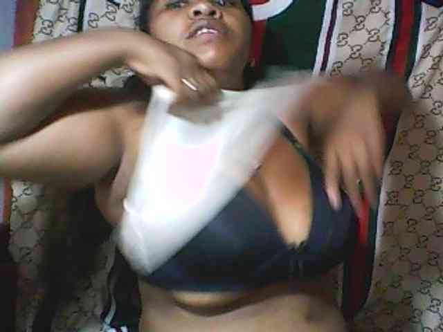 Leticiah webcam