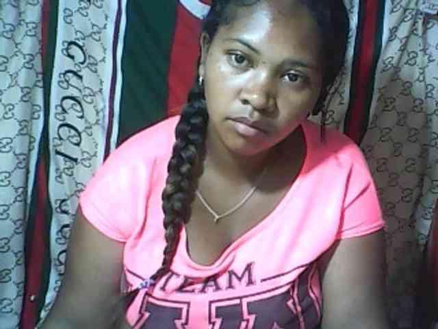 Leticiah Live Webcam on BongaCams