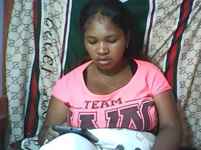 Leticiah webcam
