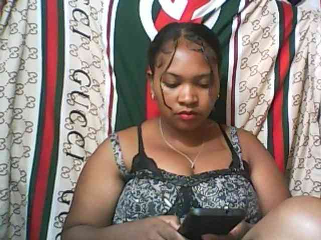 Leticiah webcam
