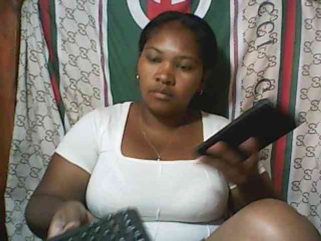 Leticiah webcam