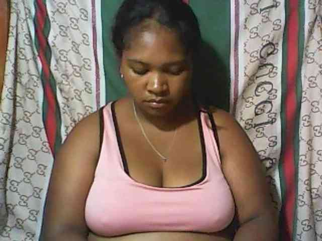Leticiah webcam