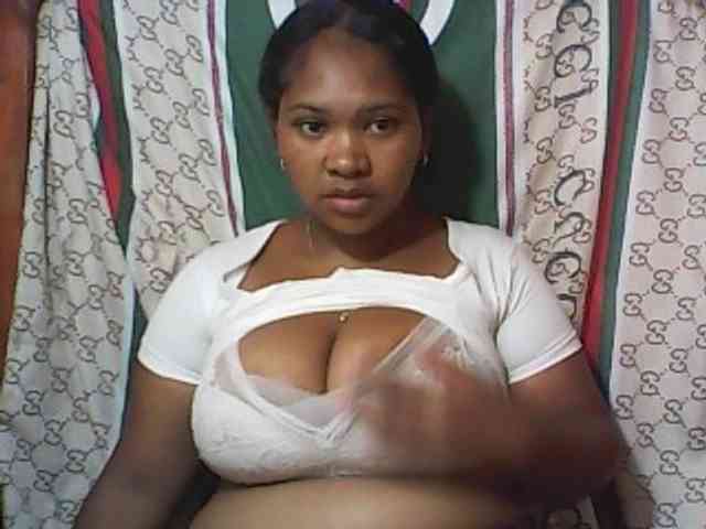 Leticiah webcam
