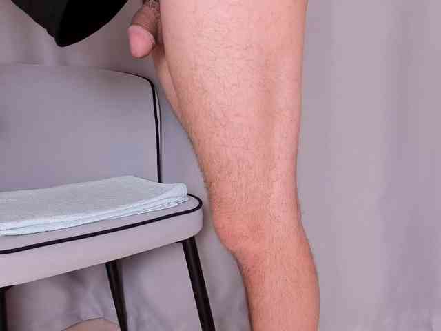 FemdomWorld Live Webcam on {site_name}